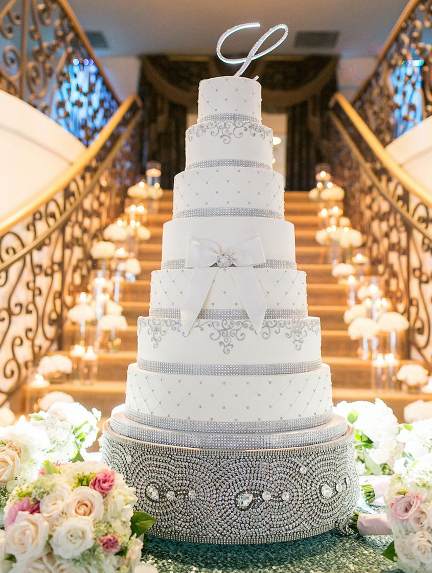 Wedding Cake Displays Sparkling Crystal Cake Stands Inside Weddings
